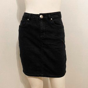 BDG High Waist Black Denim Skirt with Back Vent | Size 6